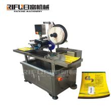 automatic flat bag cans box sticker labeling Machinery top side self-adhesive labeller for Food Shop